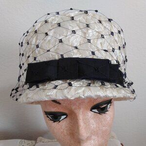 1960s Vintage Cream White Straw Hat with Navy Blue Ribbon and Veiling